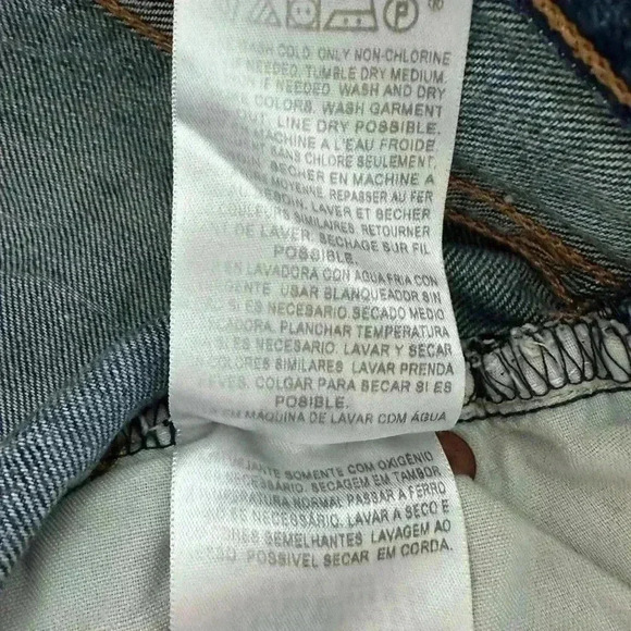 Levi’s 501 Original Denim Shorts Mid Rise | Medium Wash Blue | SZ 26 - Picture 7 of 9